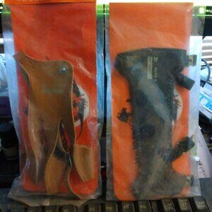 Vintage Ben Pearson Archery Arm Guard and Glove new in packaging